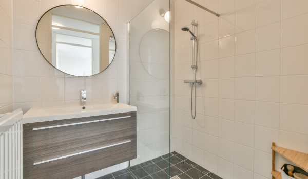 Where to place a shower wall?