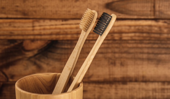 Fashionable Bathroom - Elegant Toothbrushing Accessories