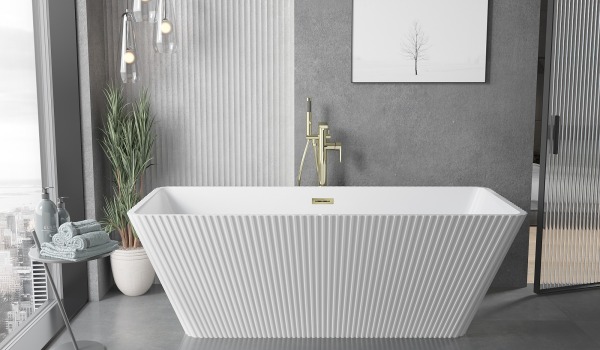Fluted freestanding bathtub – style and functionality in one