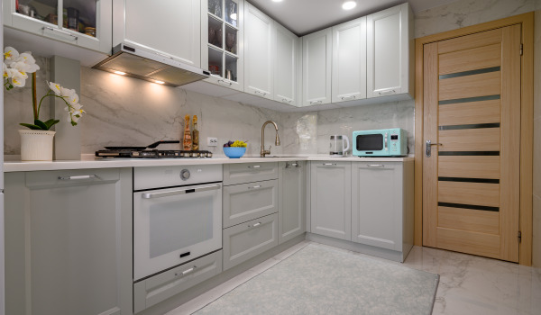 Sink close to the cooker - will it work?