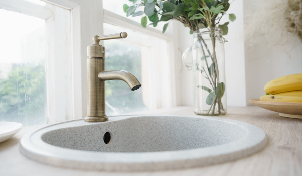 Sink installation, which places are better to avoid?