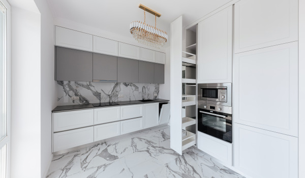 Modern white and grey kitchens – how to arrange them?