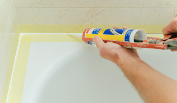 How to Install a Semi-Circular Shower Tray?