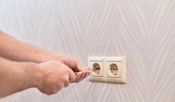 Height of a Socket by the Sink and More – What Should It Be?